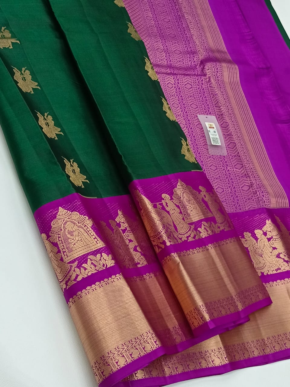 Kalyana Oorvalam Kanchi silk Sarees