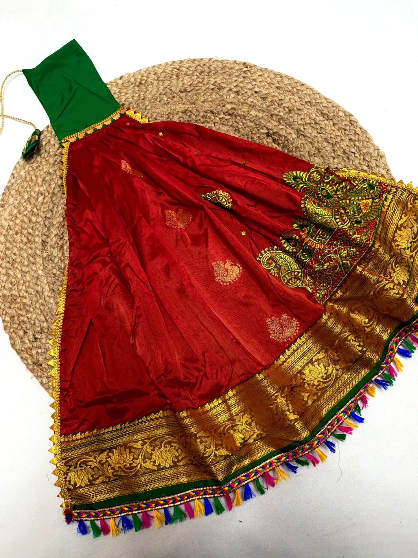 Gudi Vastra Paithani Silk