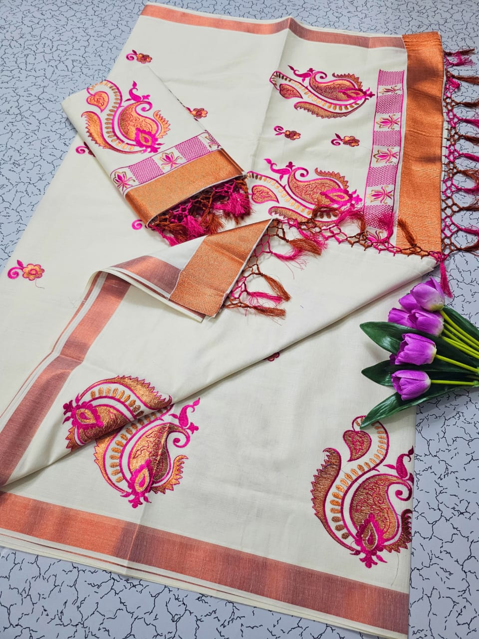 Kerala Saree with Embroidery in 
Copper zari