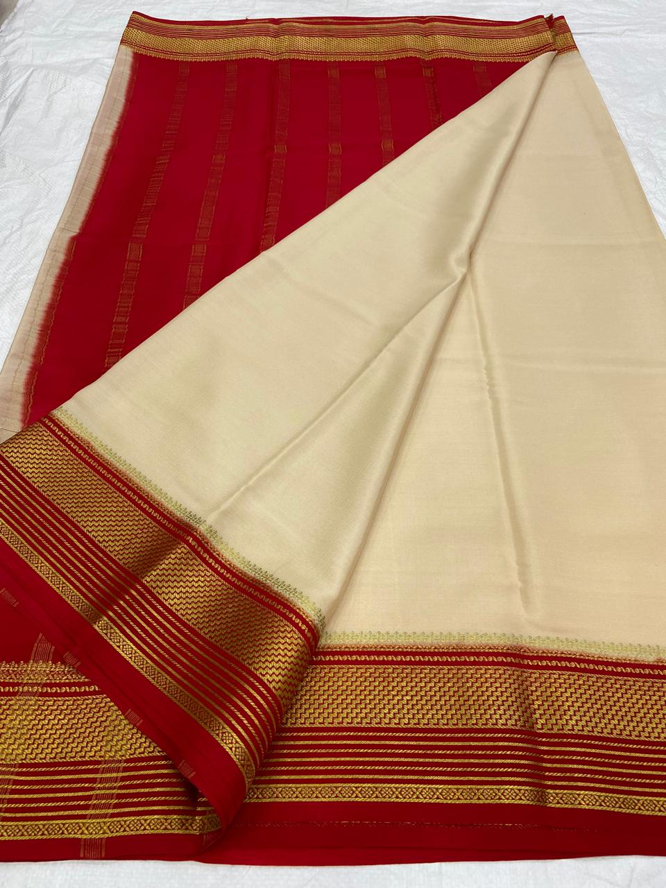 Plain Mysore Silk Sarees 120 gsm