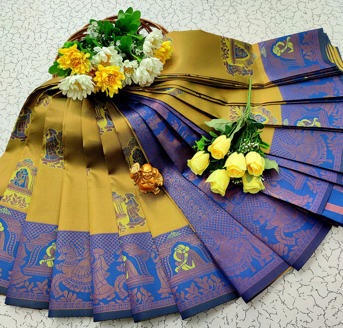 Kubera Pattu Sarees