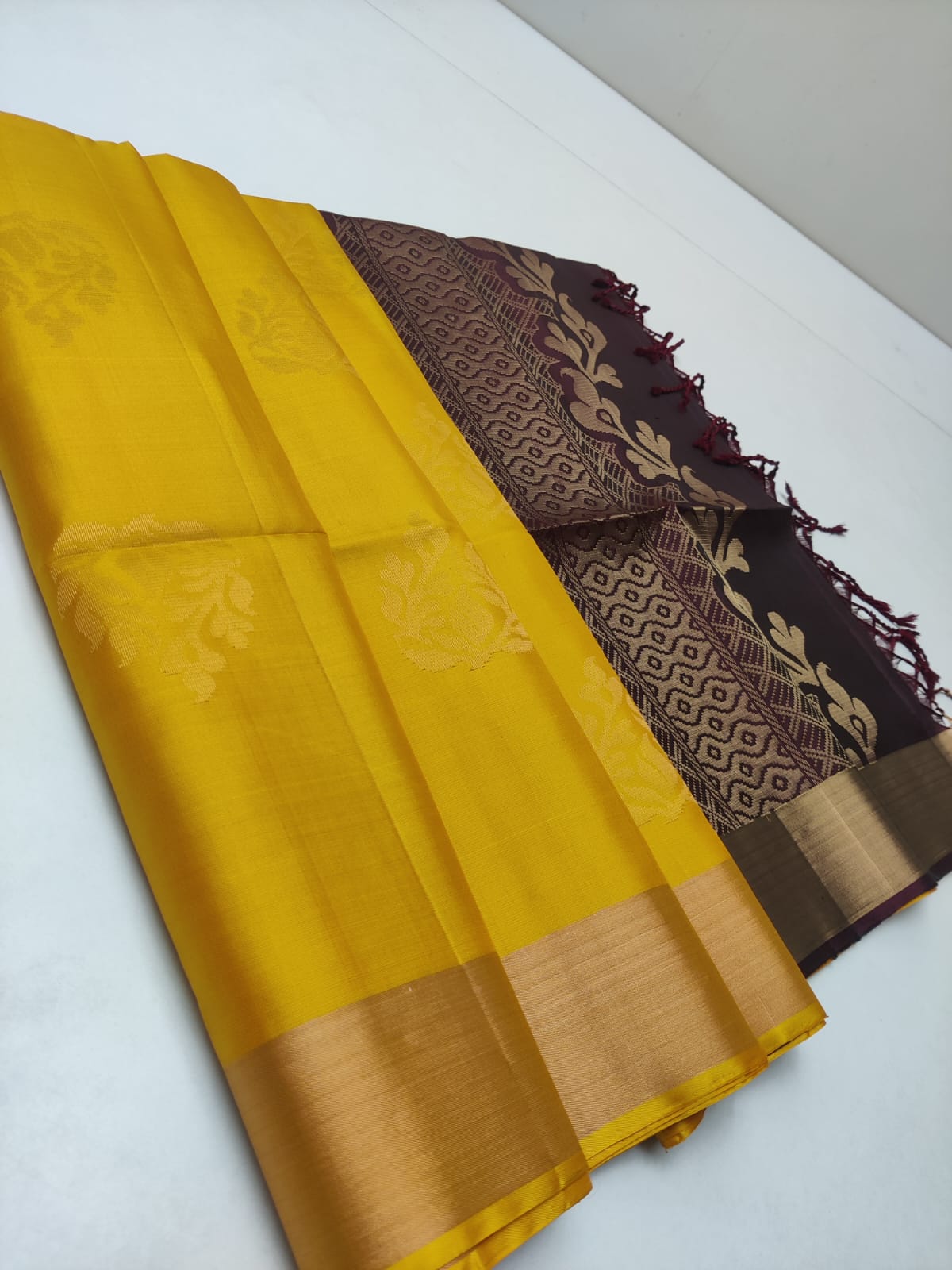 Tissue Border Kanchi Silk Sarees