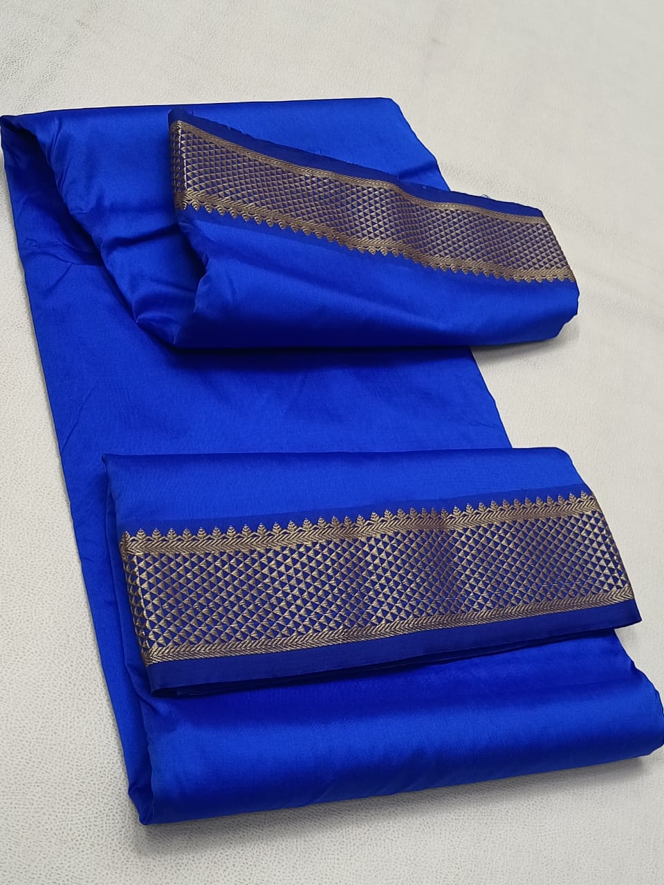 Madisar 9 yards Semi Silk Sarees