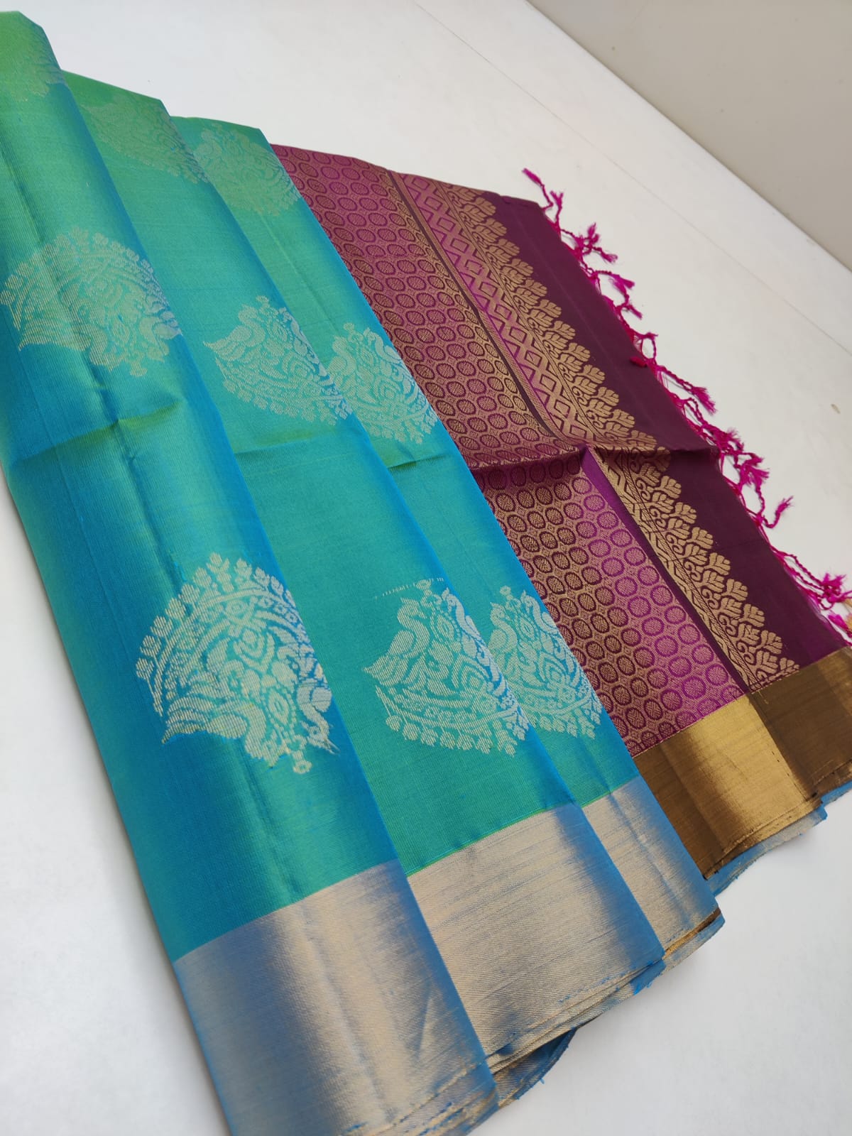 Tissue Border Kanchi Silk Sarees